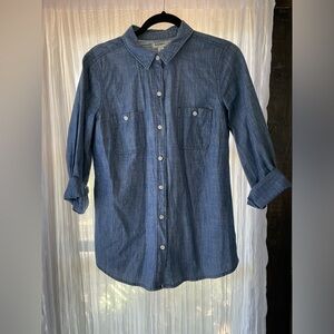 Old Navy size medium classic denim button up